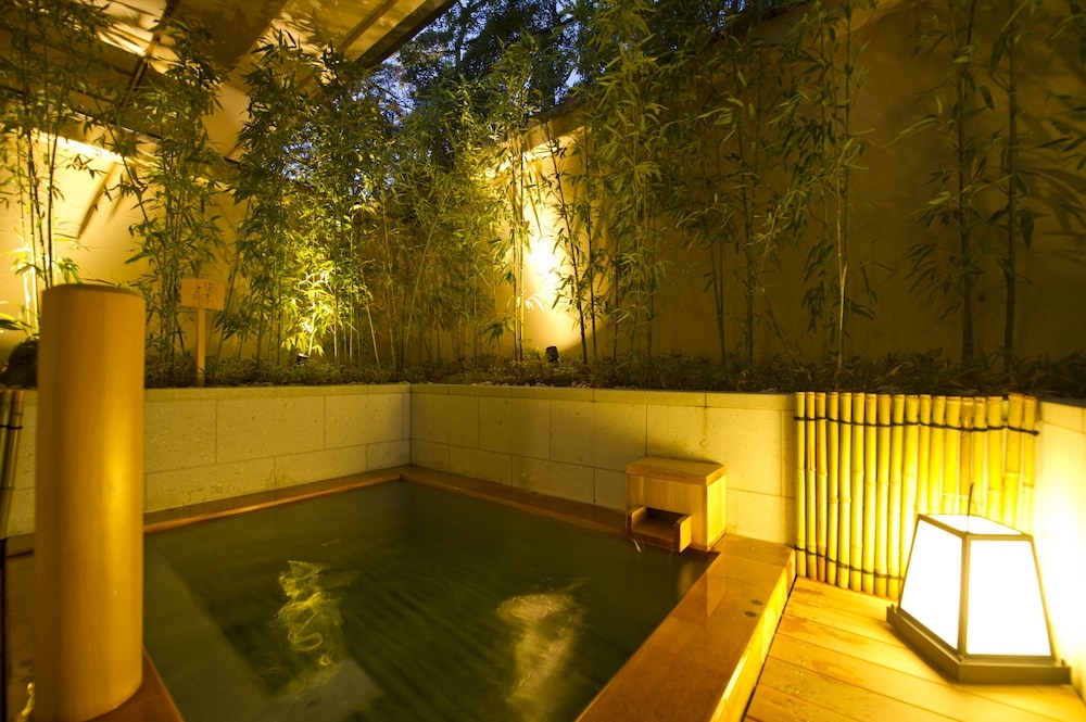 숙박 시설 내 편의 시설/서비스