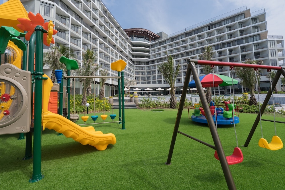 어린이 놀이 공간 - 야외