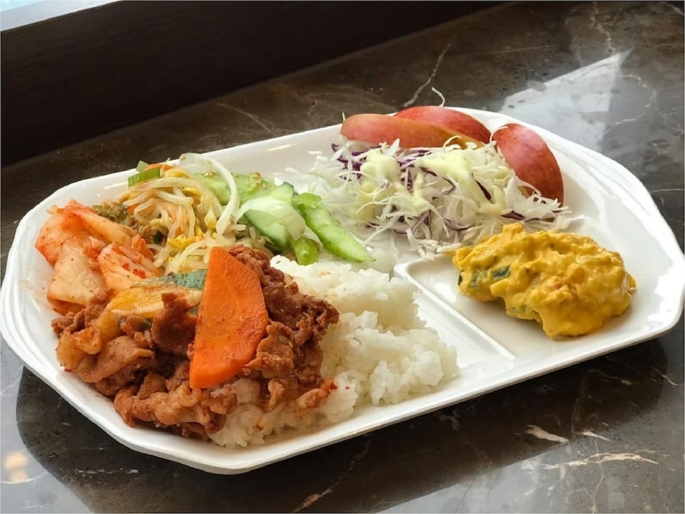 뷔페 아침 식사