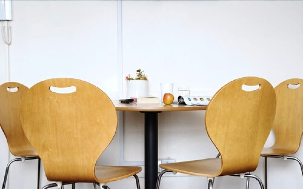 객실 내 식사 공간