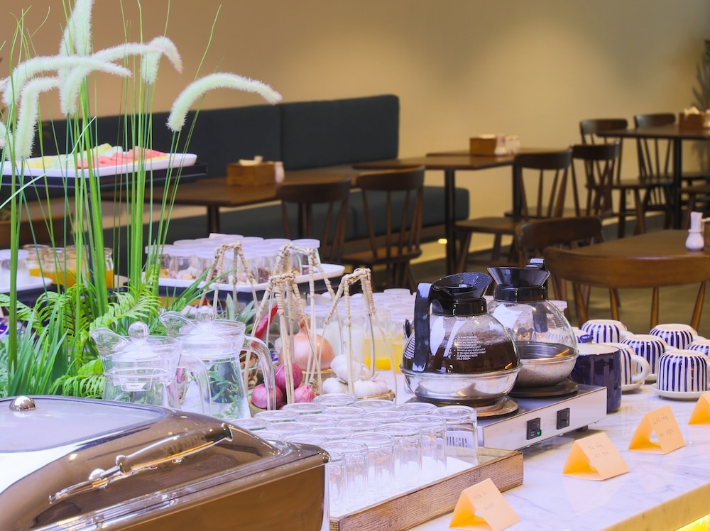 뷔페 아침 식사