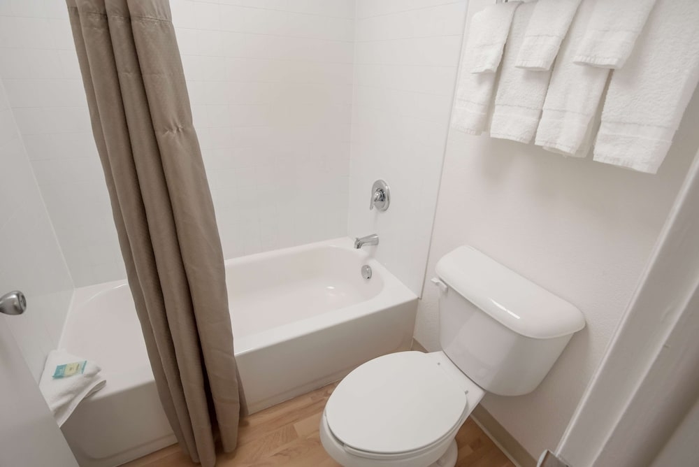 욕실 편의 시설