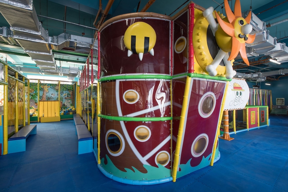 어린이 놀이 공간 - 실내