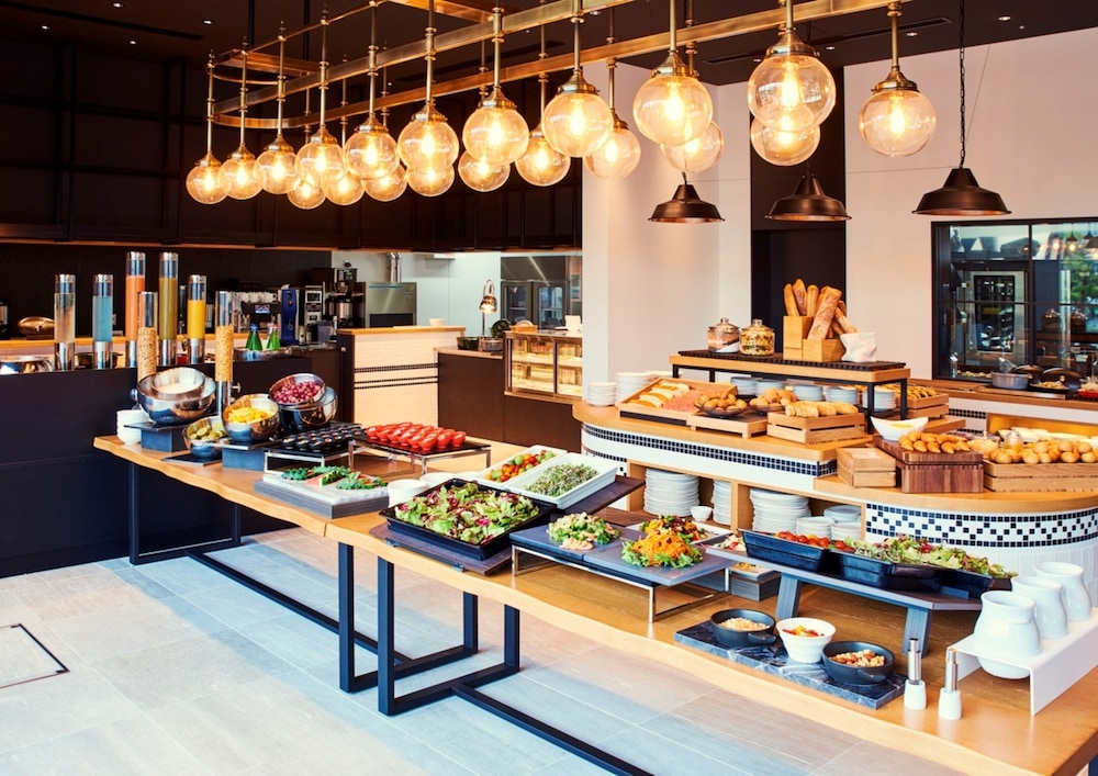 뷔페 아침 식사