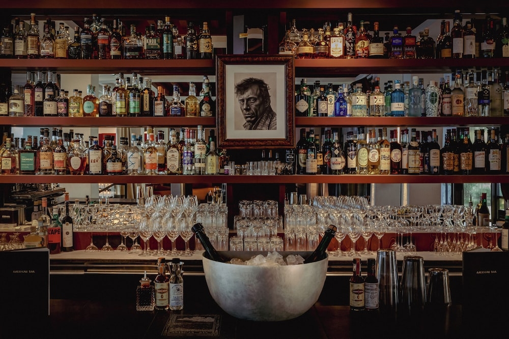 바(숙박 시설 내)