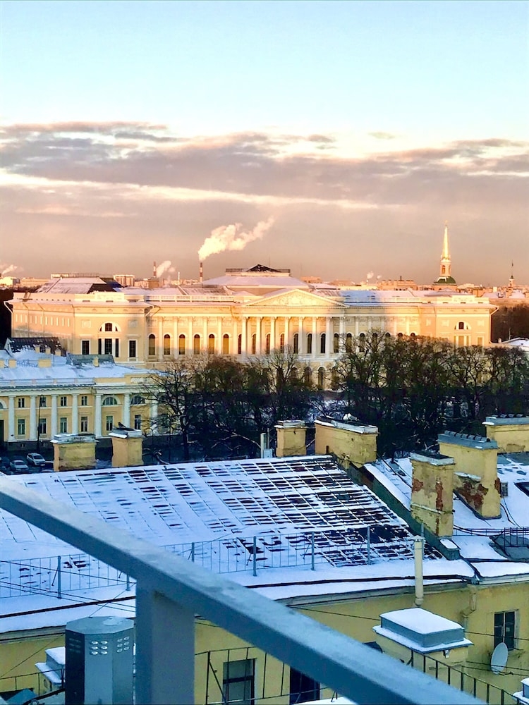 숙박 시설에서 보는 시내 전망