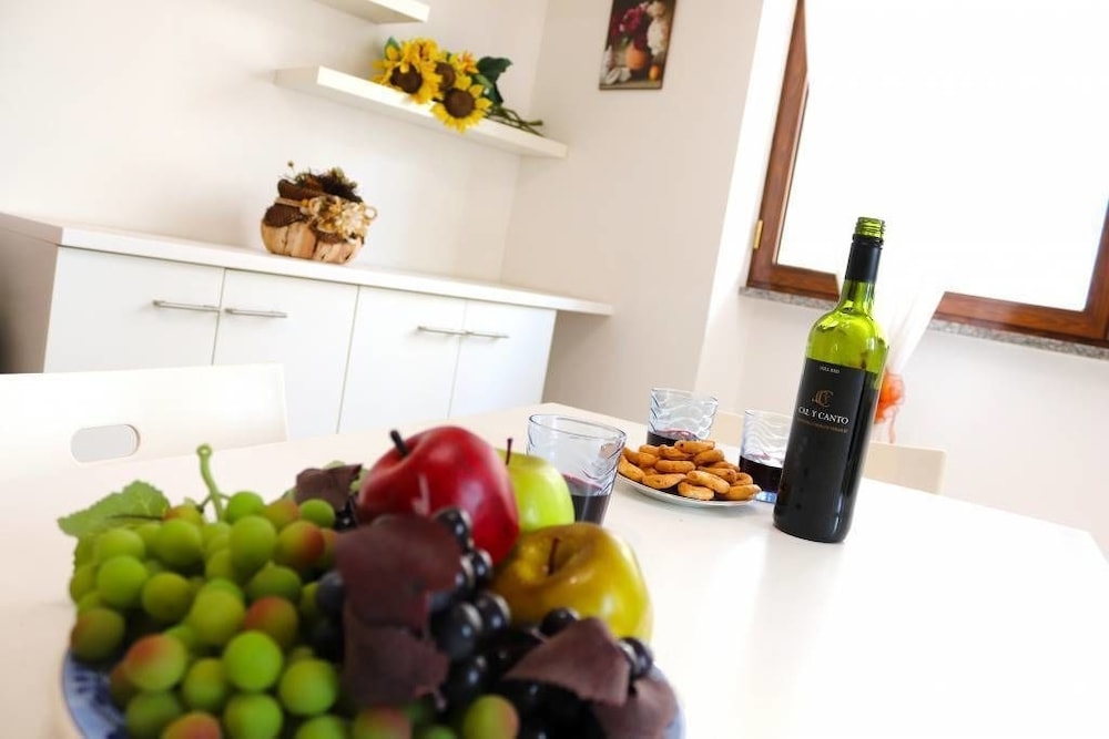 객실 내 식사 공간