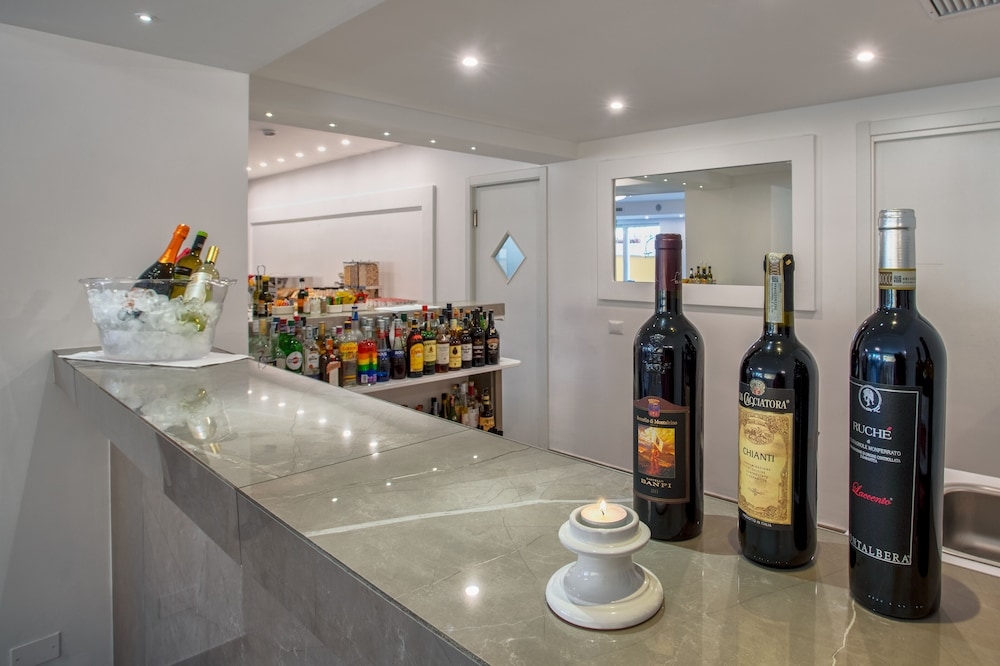 바(숙박 시설 내)