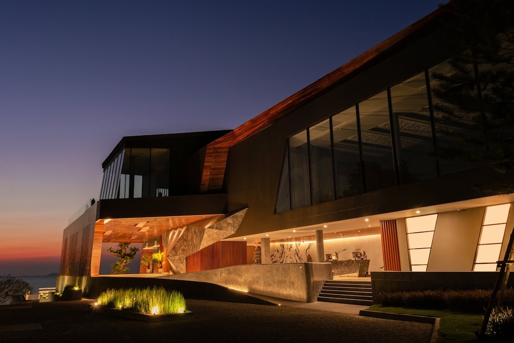 숙박 시설 입구