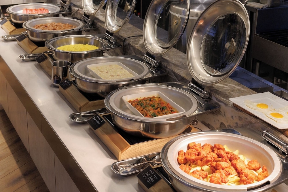 뷔페 아침 식사