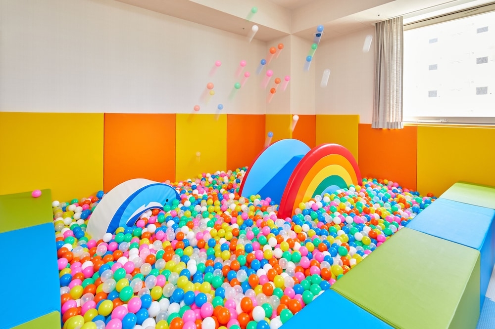 어린이 놀이 공간 - 실내