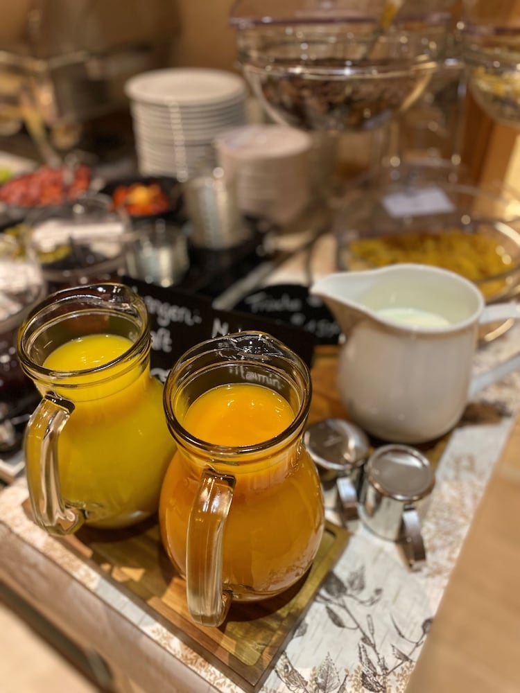 뷔페 아침 식사