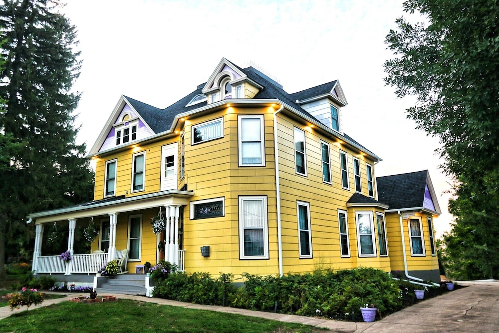 숙박 시설 정면