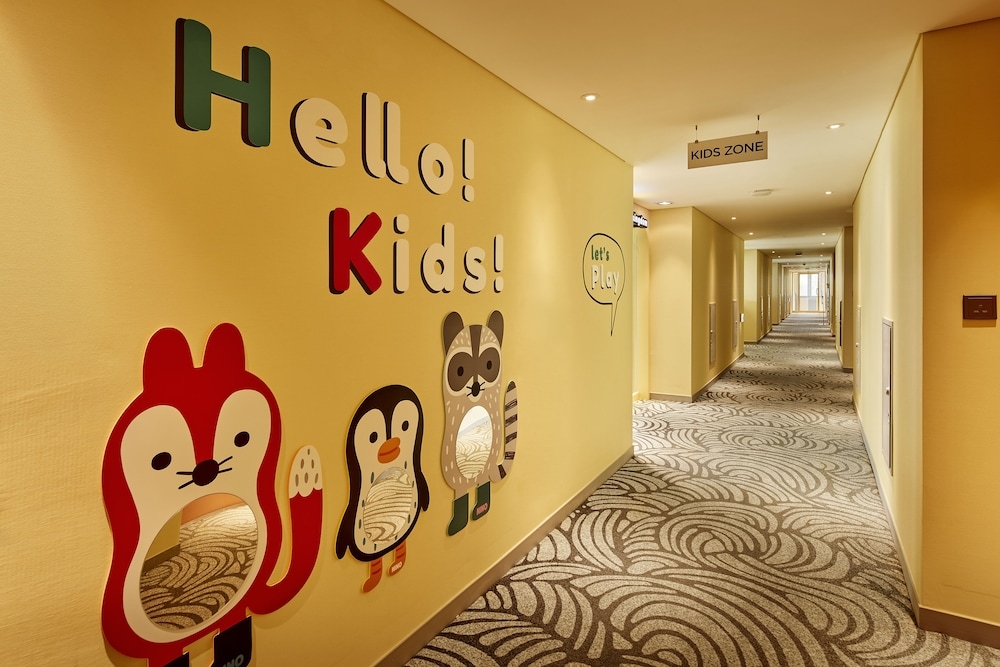 어린이 놀이 공간 - 야외