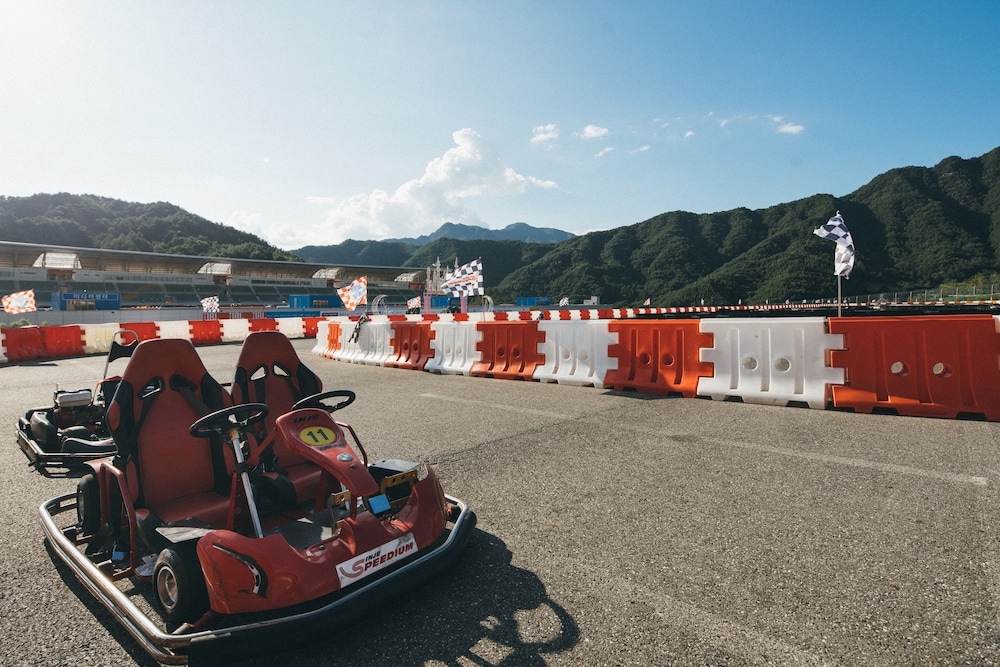 어린이 놀이 공간 - 야외