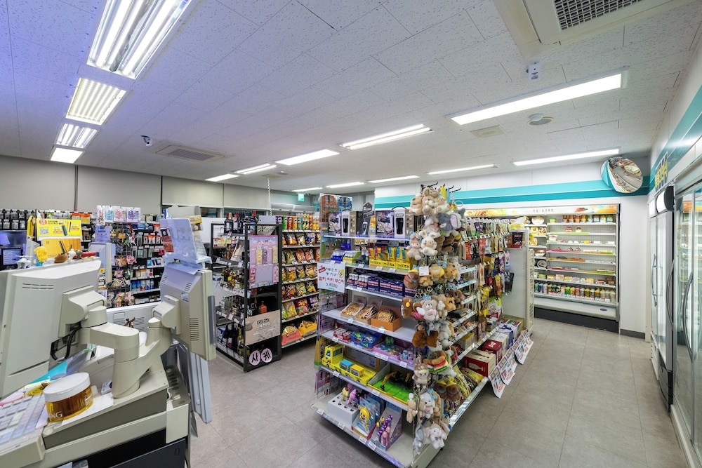 숙박 시설 내 편의 시설/서비스