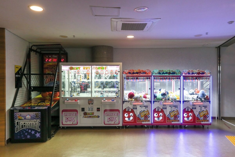 어린이 놀이 공간 - 실내