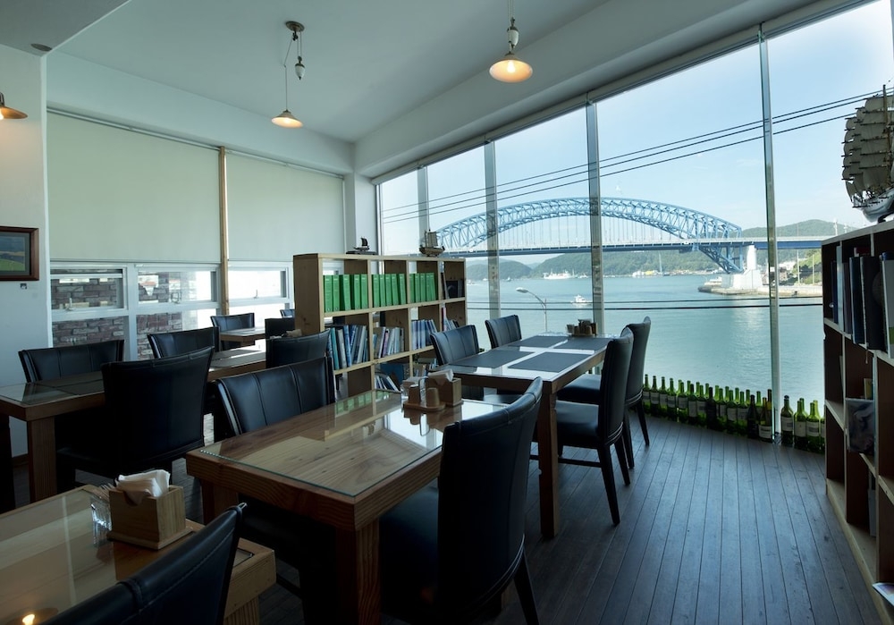 아침 식사 공간