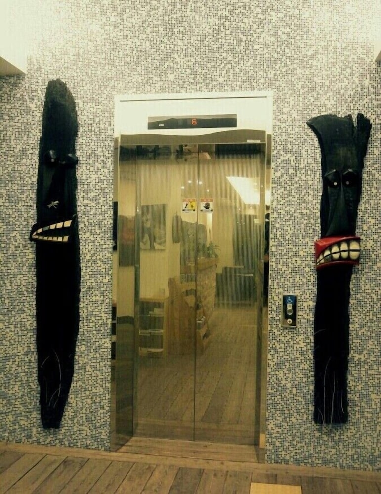 숙박 시설 내 편의 시설/서비스