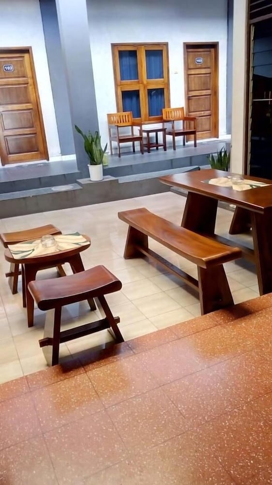 숙박 시설 구내