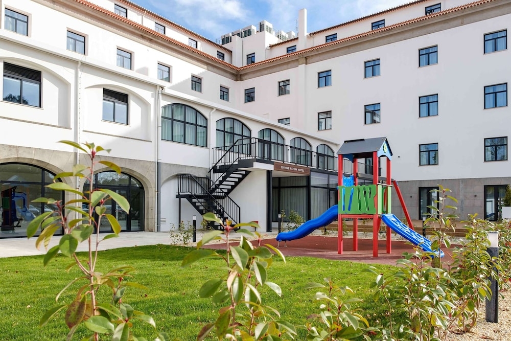 어린이 놀이 공간 - 야외