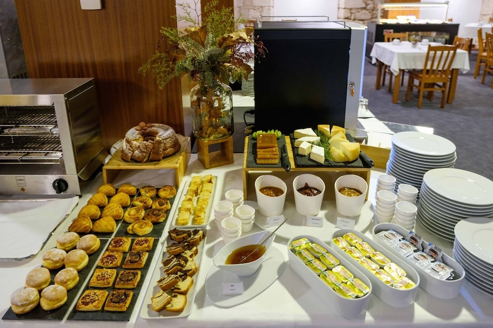 뷔페 아침 식사