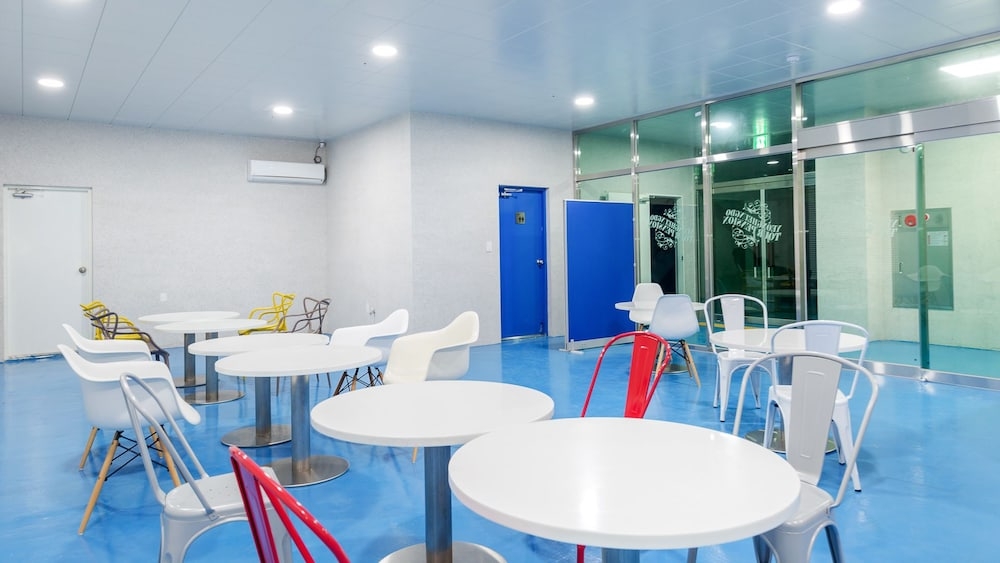 로비 좌석 공간