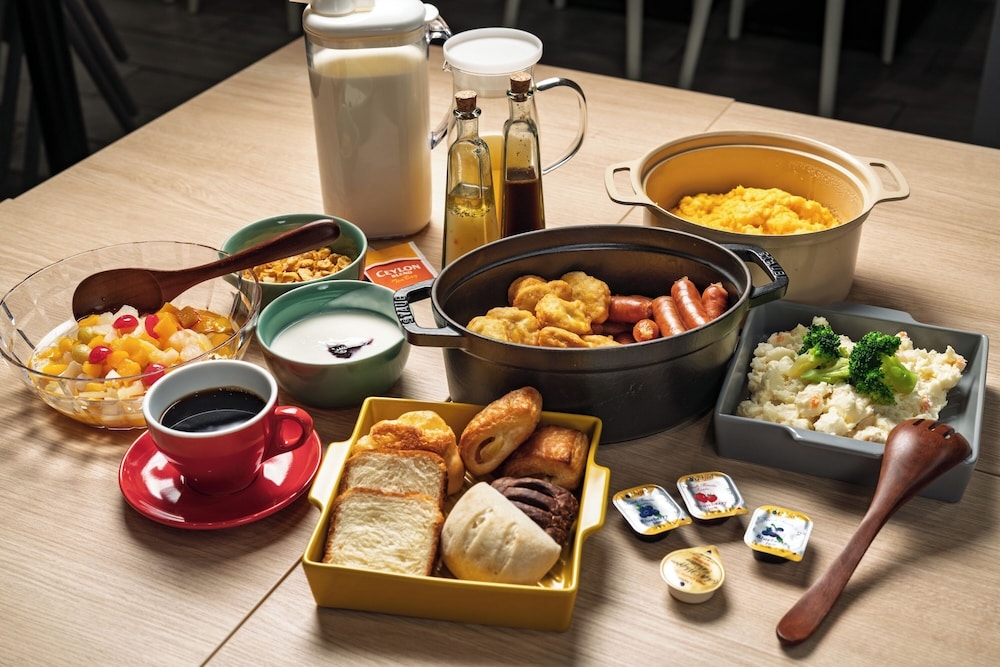 뷔페 아침 식사