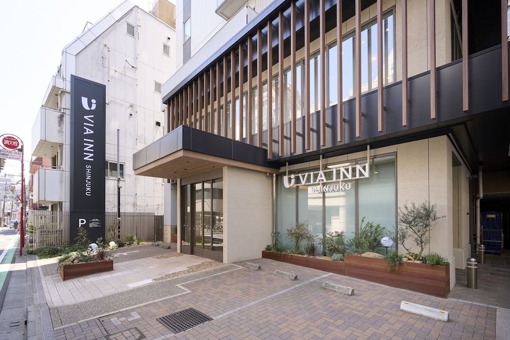 숙박 시설 입구