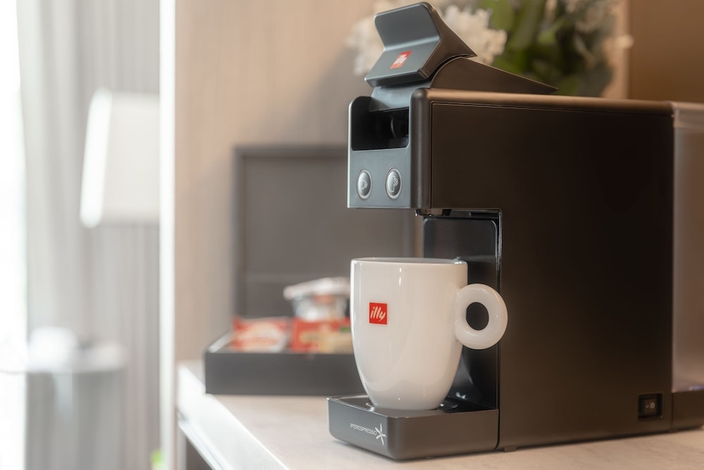 커피 및/또는 커피 메이커