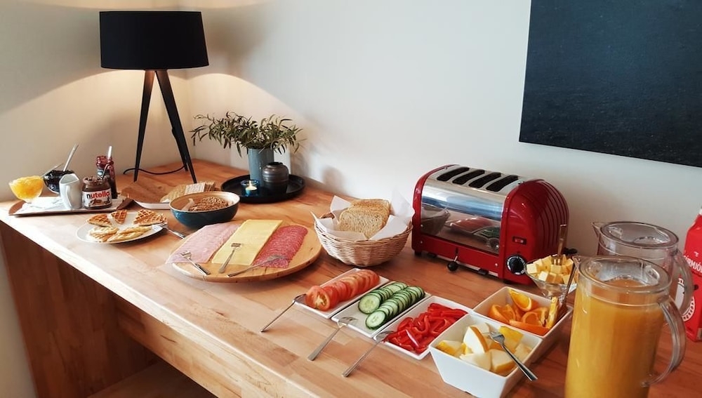 뷔페 아침 식사