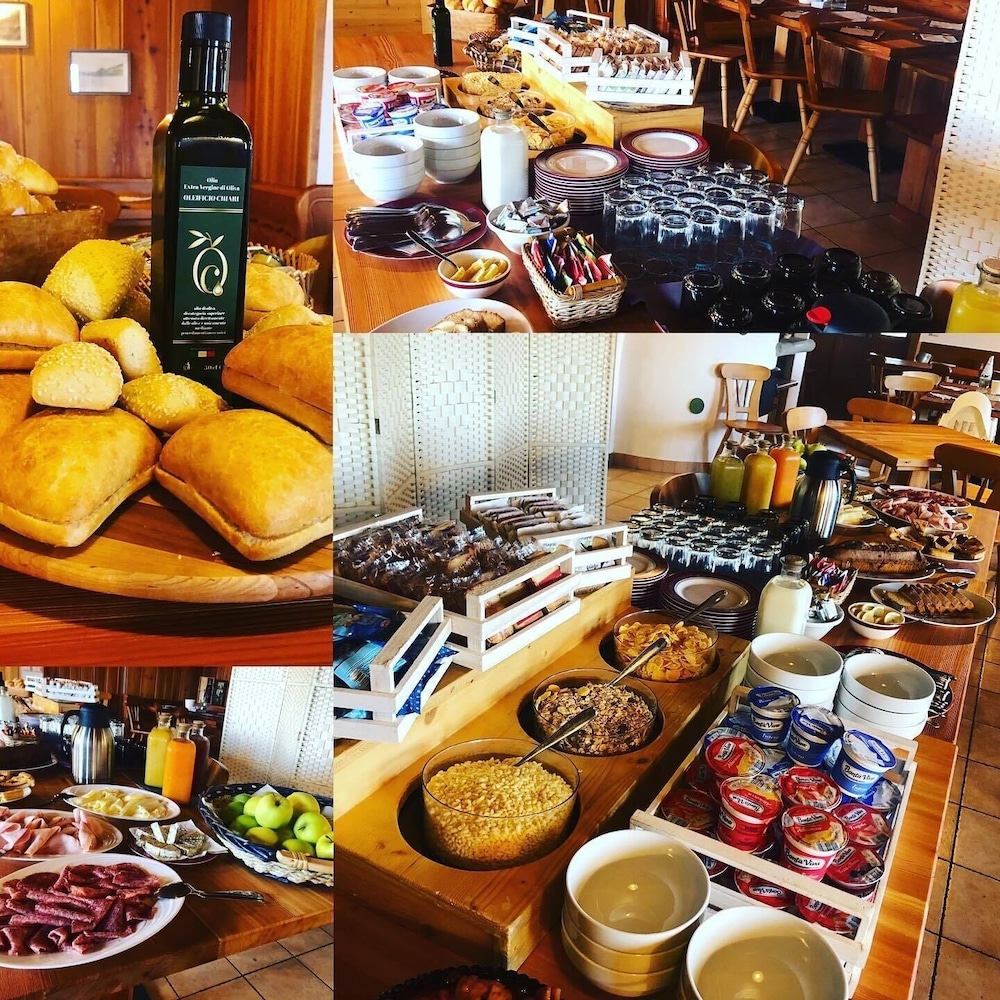 뷔페 아침 식사