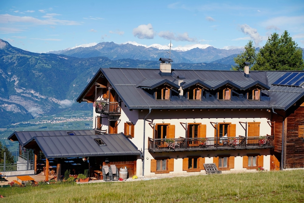 숙박 시설 정면