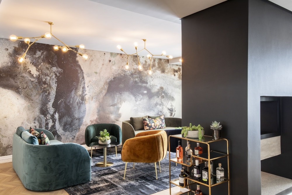 로비 좌석 공간