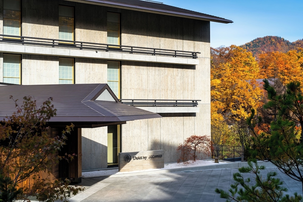 숙박 시설 정면