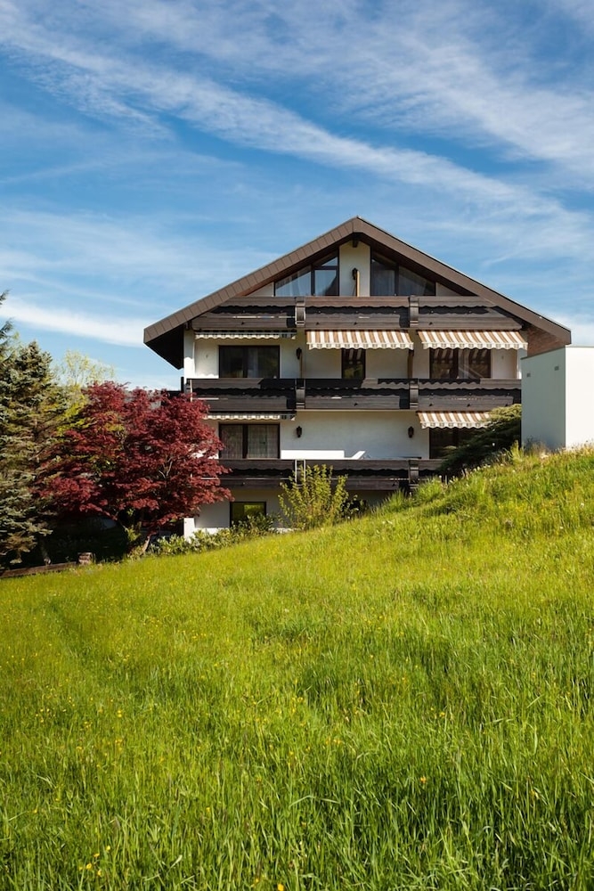 숙박 시설 정면