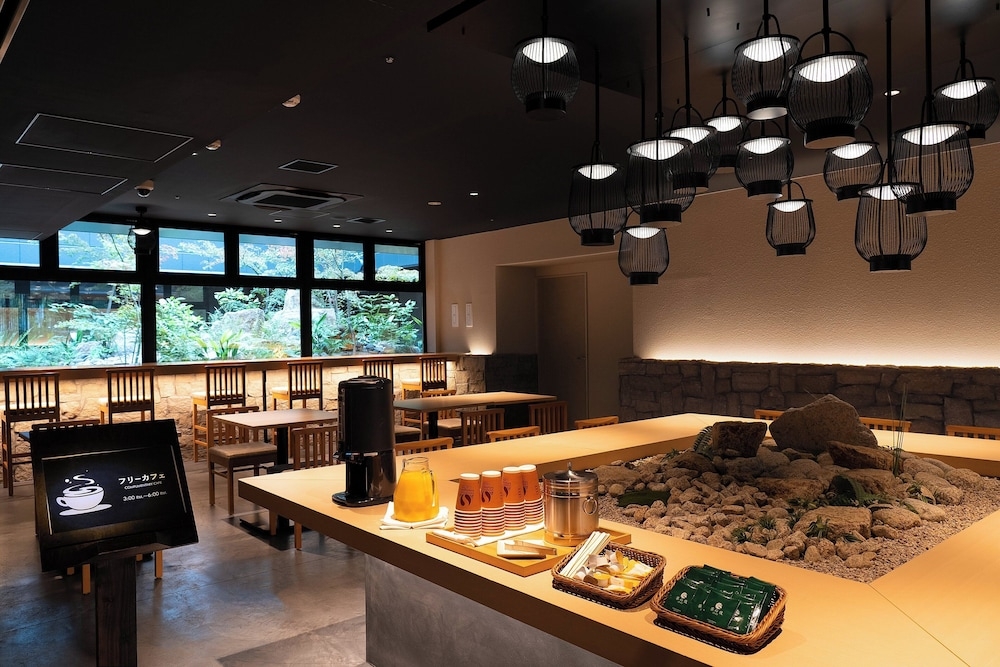 숙박 시설 내 편의 시설/서비스