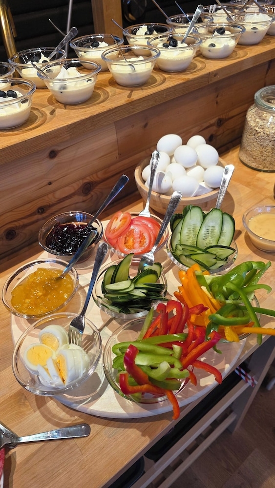 뷔페 아침 식사