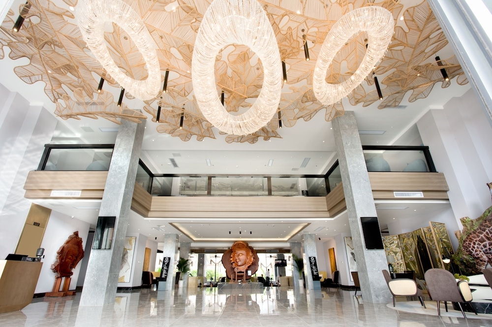 로비 좌석 공간