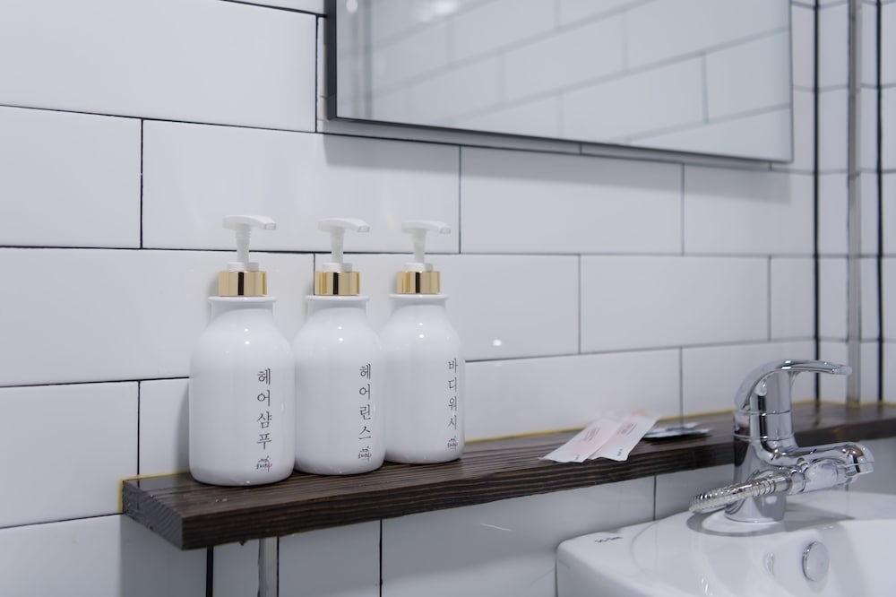 욕실 편의 시설