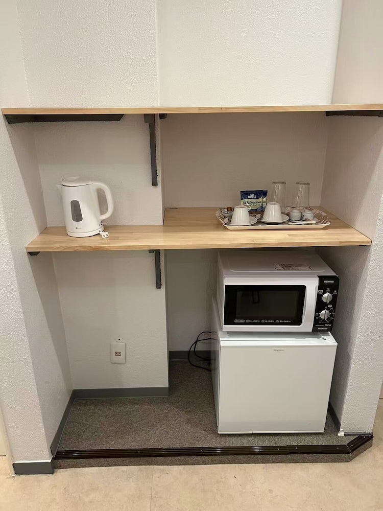 객실 내 식사 공간