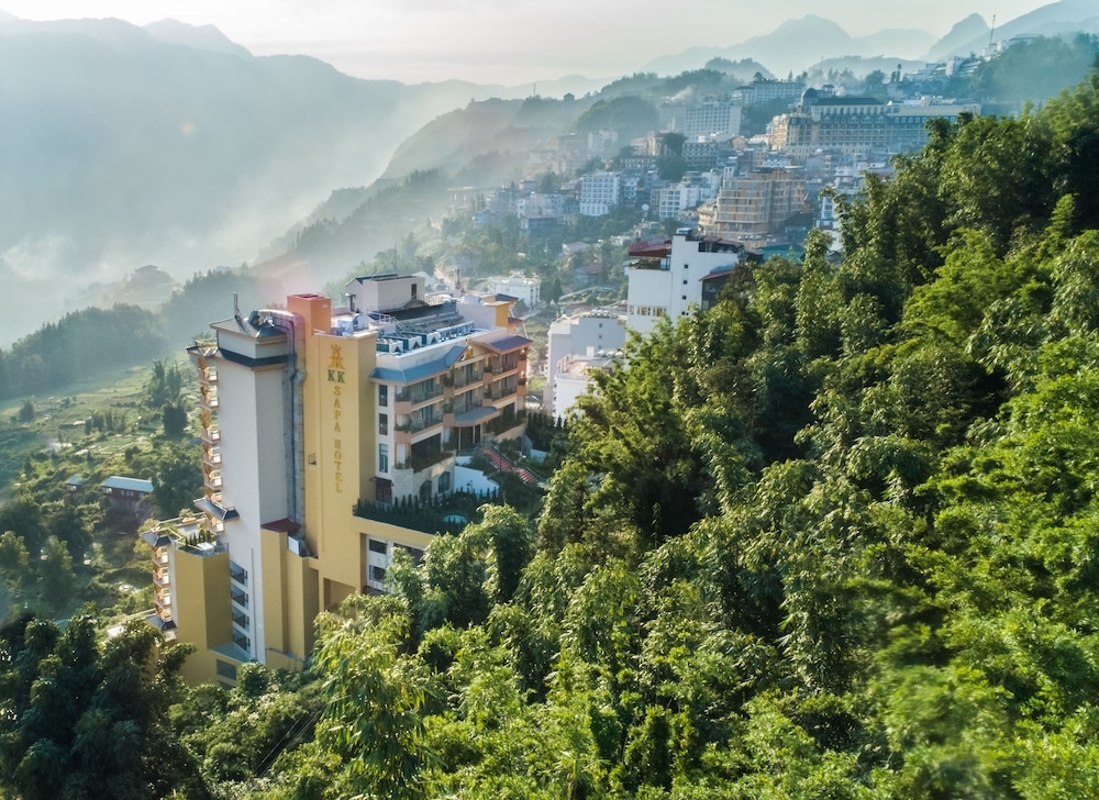 숙박 시설 정면
