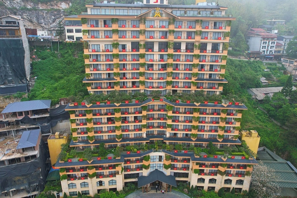 숙박 시설 정면