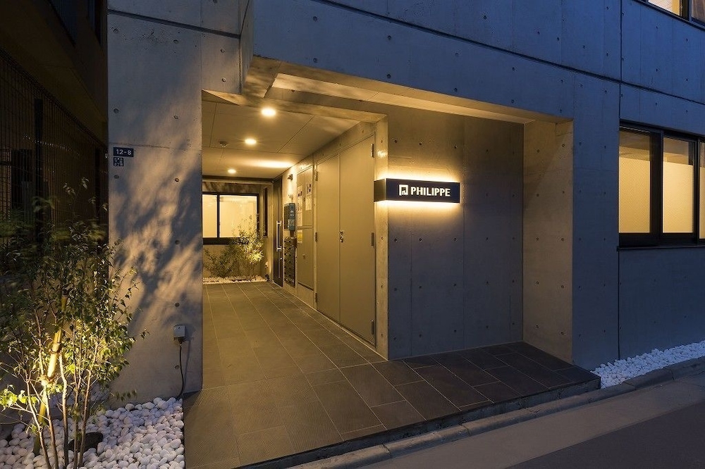 숙박 시설 입구