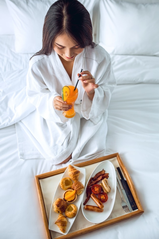 룸서비스 - 식사