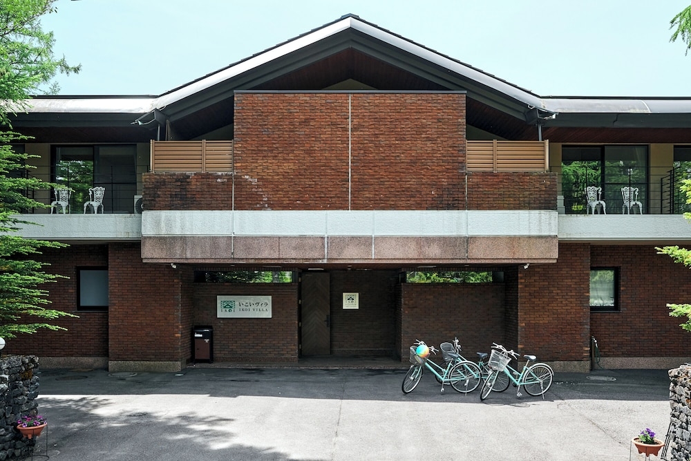 숙박 시설 정면