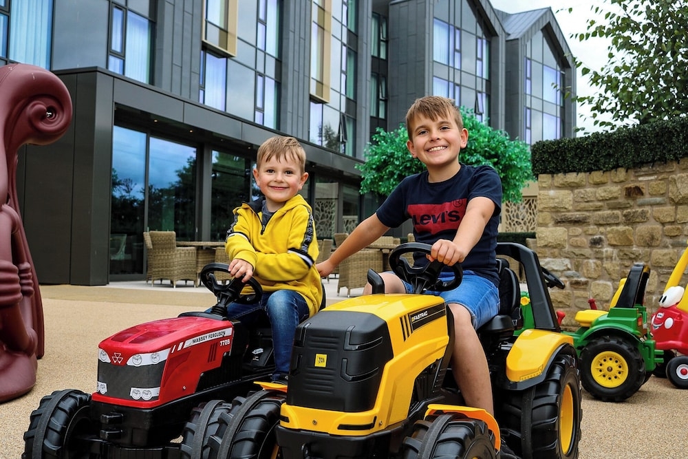 어린이 놀이 공간 - 야외