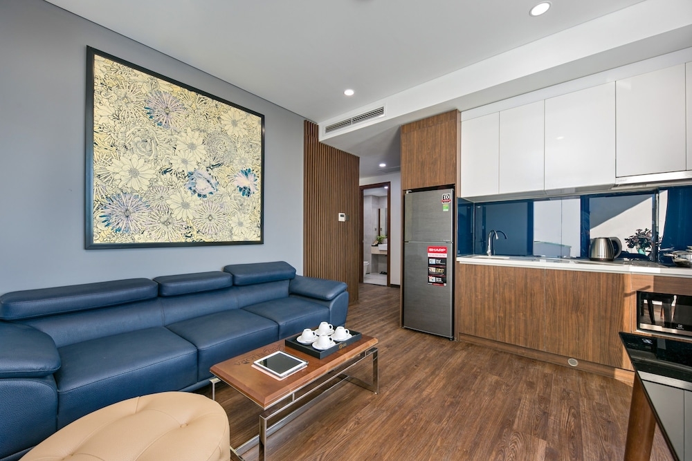 객실 내 식사 공간