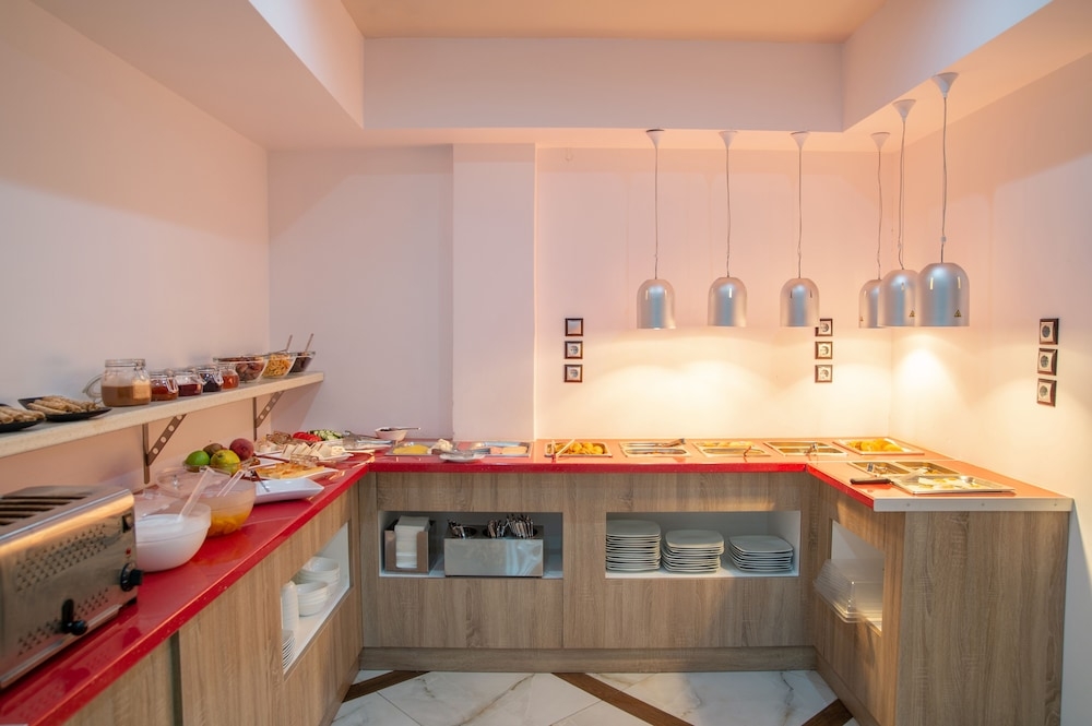 뷔페 아침 식사