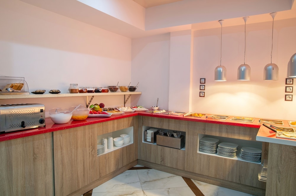 뷔페 아침 식사